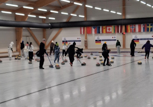 Klasa VIb w Centrum Curlingu