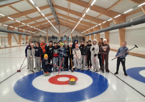 Klasa VIb w Centrum Curlingu