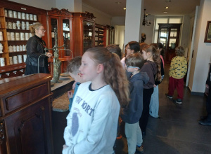 Wizyta klasy IIIa w Muzeum Farmacji