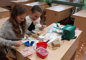 Zdrowe śniadanie w klasach foto 3
