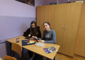Łódzkie przysmaki smakoszy z kl. VIIIb foto 3
