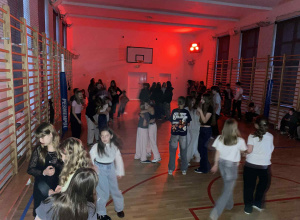 Dyskoteka szkolna