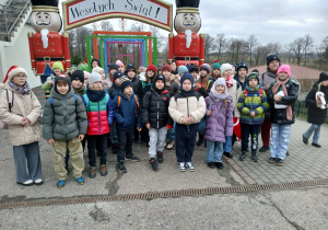 Wycieczka uczniów klas IIIa i IIIb do Krainy Świętego Mikołaja