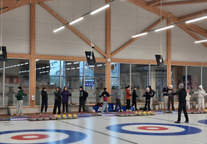 Klasa VIb w Centrum Curlingu