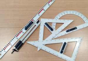 Zakupy pomocy dydaktycznych do nauki matematyki z 1,5% podatku