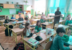 Powitanie wiosny w klasach I–III