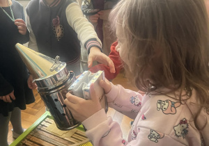 Warsztaty z pszczelarzem