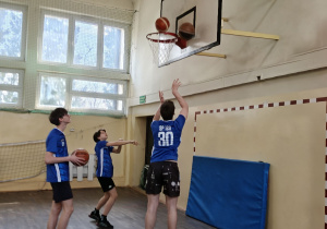 I miejsce w II międzyszkolnym konkursie matematyczno-sportowym „Licz się ze sportem”