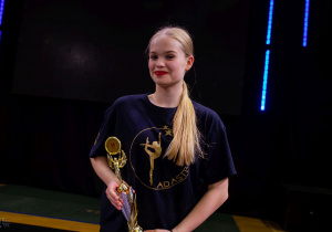 Hania Tokarek z VIIIa z tytułem Mistrzyni Świata w tańcu sportowym